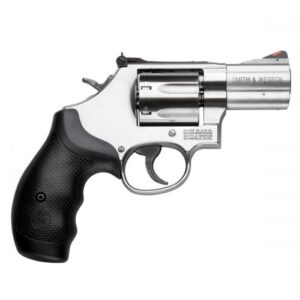 Revolver Smith & Wesson, Modelo 686 Plus, calibre .357 Magnum, cañón 2,5”, capacidad